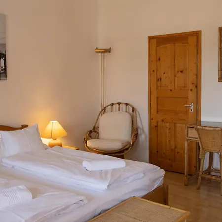 Palkonyha Panzio Speiz Gasztromuhely 4*