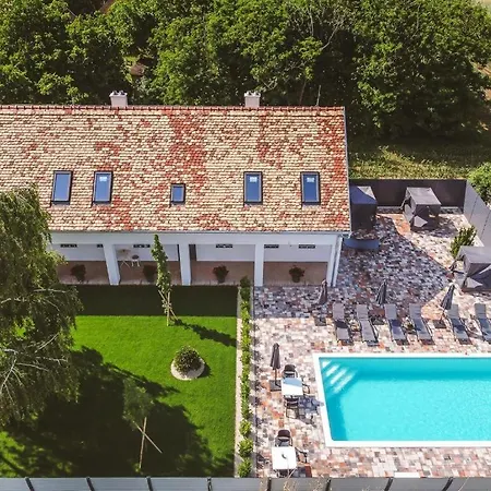 Palkonyha Panzio Speiz Gasztromuhely Bed & Breakfast Palkonya