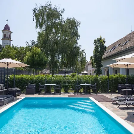 Bed and breakfast Palkonyha Panzió Speiz Gasztroműhely 4*