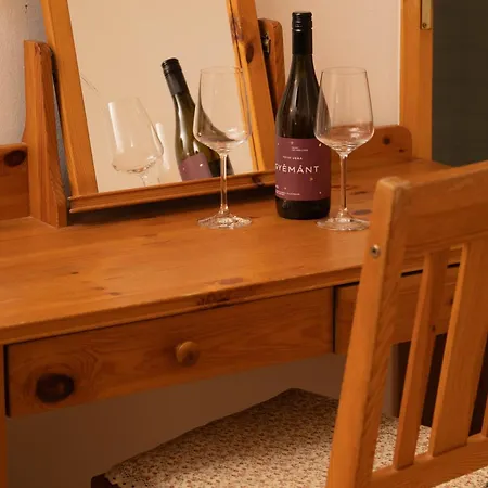Palkonyha Panzio Speiz Gasztromuhely 住宿加早餐酒店 4*